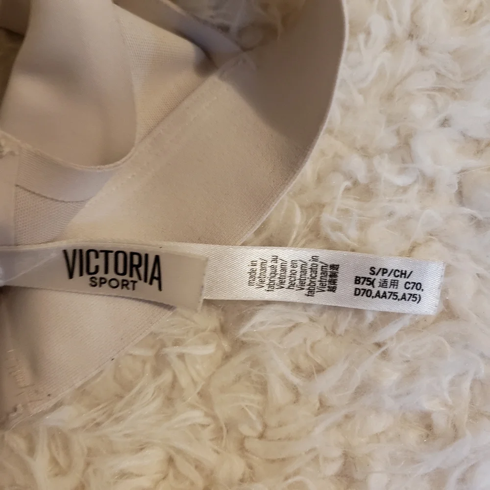 🌻 victoria's secret • sports bra - Picture 6 of 8